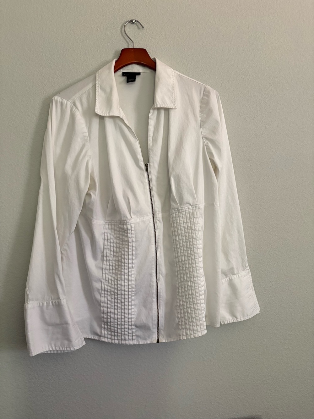 Lane Bryant White Pintuck Zip Top or Very lightweight jacket